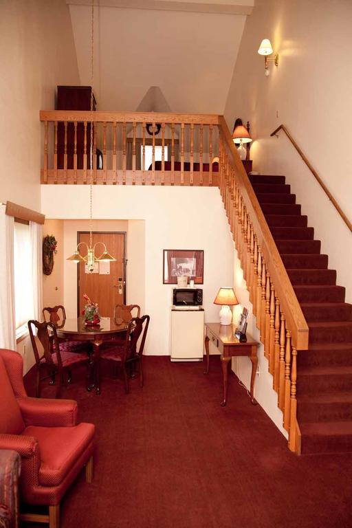 Hotel Baymont By Wyndham Mequon Milwaukee Area Exterior foto